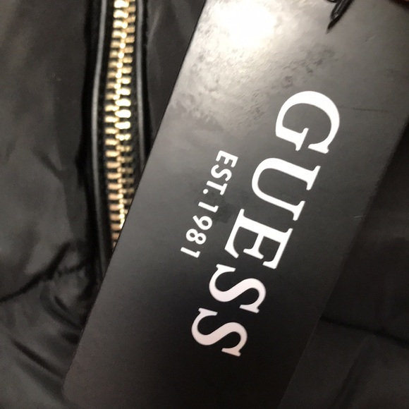 Guess faux fur coat - Picture 7 of 8